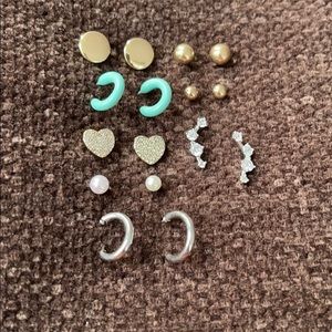 (8) stud earnings